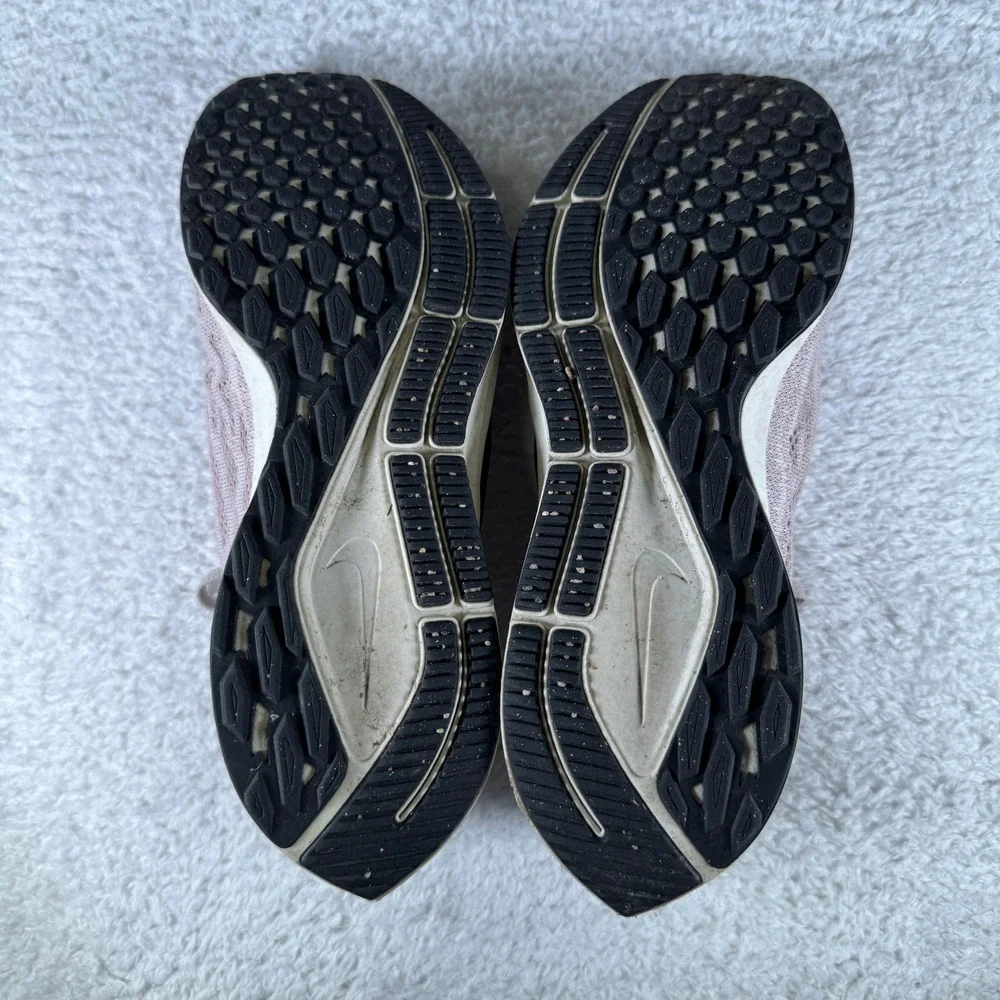Nike Air Zoom Pegasus 36 Womens Size 10 Lavender Running Shoes Sneakers Athletic